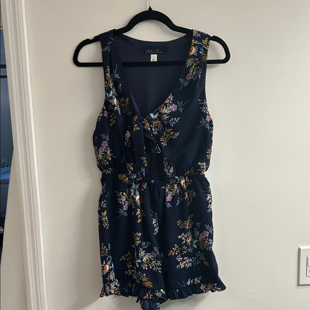 Navy Blue Floral Sleeveless Romper with Cutout